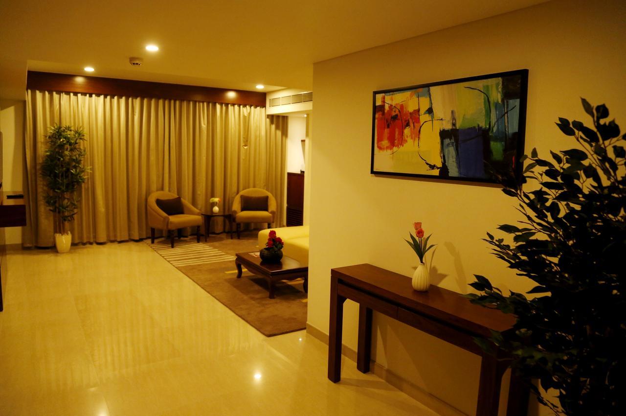 Hotel The Raviz Calicut Exterior foto